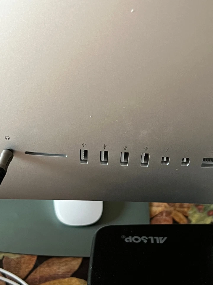 Apple iMac 2014 27" (i7-4790K 4.0GHz - 32GB RAM - 3 TB (Fusion) MacOS 11) - Image 2 of 4