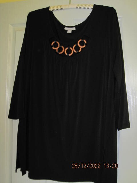 Picture 1 of 4