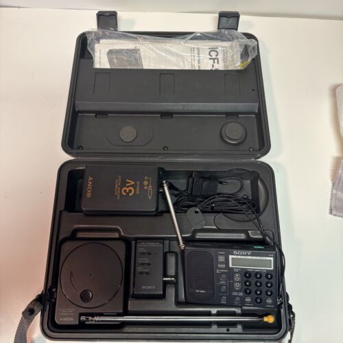 Radio AM FM de onda corta Sony ICF-SW1 de colección con accesorios y estuche - Probado