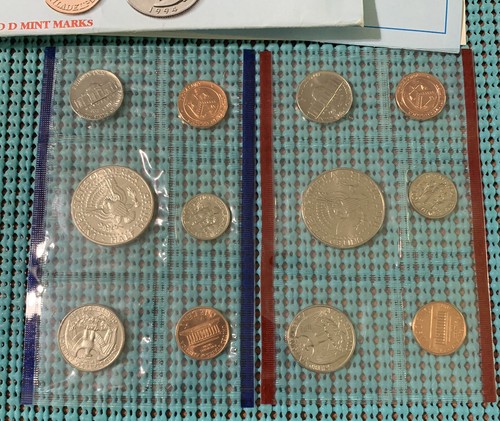 1990 thru 1998 U.S. Mint P & D sets - 9 sets total - Picture 11 of 19