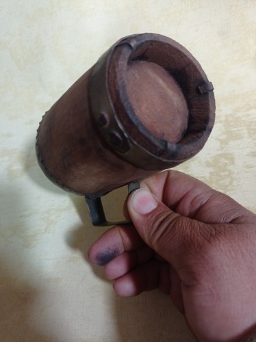 Antique primitive Wooden Cup . Wooden cup - Picture 4 of 20