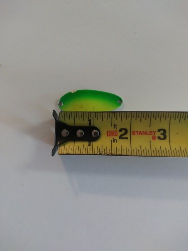 Vintage Little Cleo Wigl Green Fluorescent Yellow Fishing Lure No Hook - Picture 2 of 4