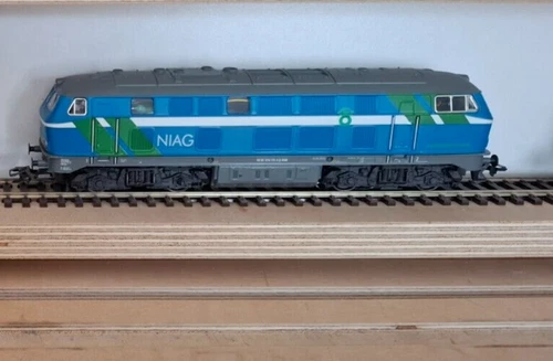 1 x Märklin H0 36218  Diesellok Neugestaltung NIAG 8