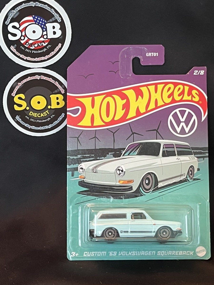 Hot Wheels 1963 Volkswagen Custom 63 Squareback Diecast Sealed NM