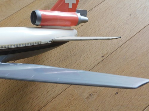 vintage SWISSAIR DC 10 McDonnell Douglas AVION 1/100 maquette AIR PLAST MILANO - Afbeelding 11 van 24