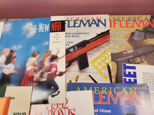 Vintage 80er 90er Lot NRA Brokures Pamphlets (C111) - Bild 2 von 4