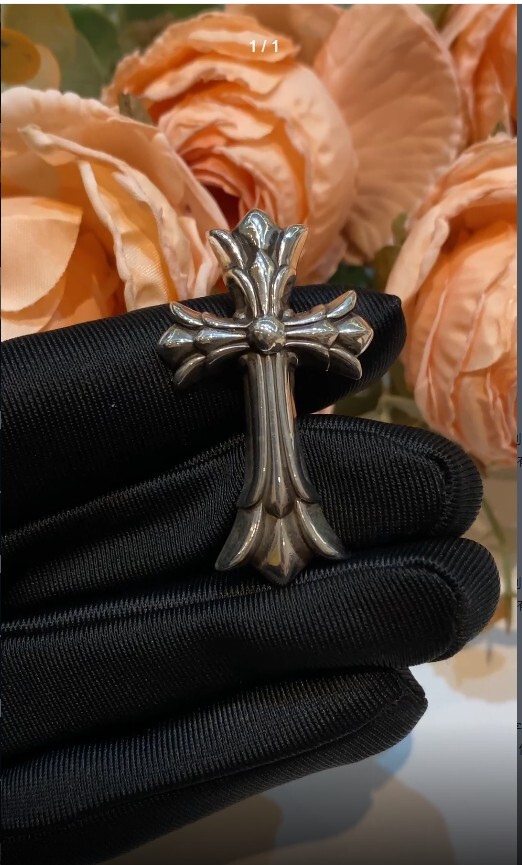 Chrome hearts Sterling Silver medium double cross pendant