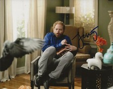 Jesse Tyler Ferguson Modern Family signed 8x10 photo autographed #4