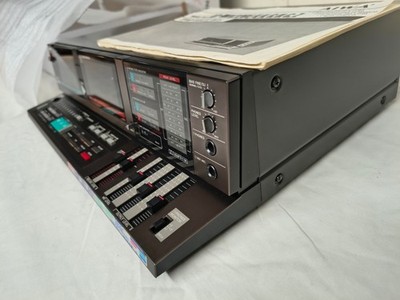 Aiwa WX 220 Stereo Dual Cassette Deck, 4 Track Playback/Recording