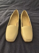 Women's Shoes Size 6