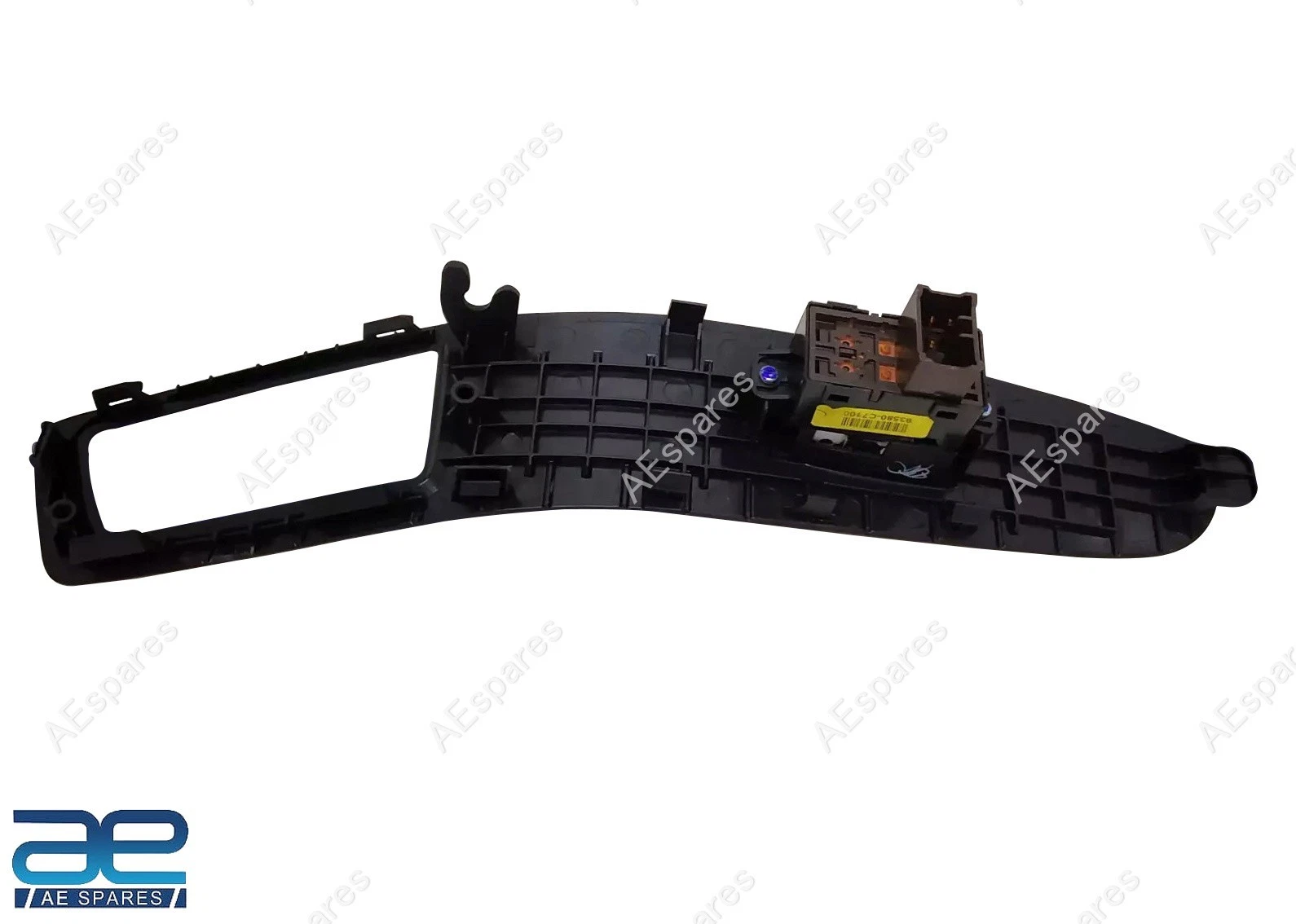 Front Sub Power Window Switch LH For Hyundai I20 Active 2015-20, I20 Elite 14-20 view 2