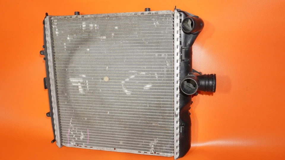 RADIADOR DE REFRIGERACIÓN DERECHO PORSCHE 911 CAREERA 2005 2006 2007 2008 2009 2010 2011 Foto 2 de 4