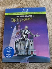 BEETLEJUICE 1988 BLU-RAY 2008 w/BONUS CD LIKE NEW 