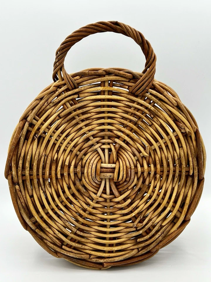 Woven Wall Pocket Basket Large Wicker Flat Back Planter Round 9” x 11” - Image 4 of 4