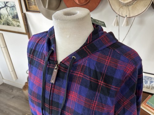 L.L. Bean Para Mujer Calce Relajado Escocés Franela a Cuadros Con Capucha Cremallera Talla Mediana - Imagen 2 de 12