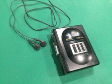 Vintage AIWA Stereo Radio Cassette Player HS-T370 Super Bass