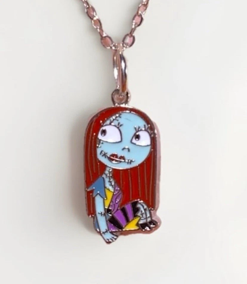 Colgante de plata Sally de Pesadilla antes de Navidad en cadena de collar de plata Foto 3 de 4