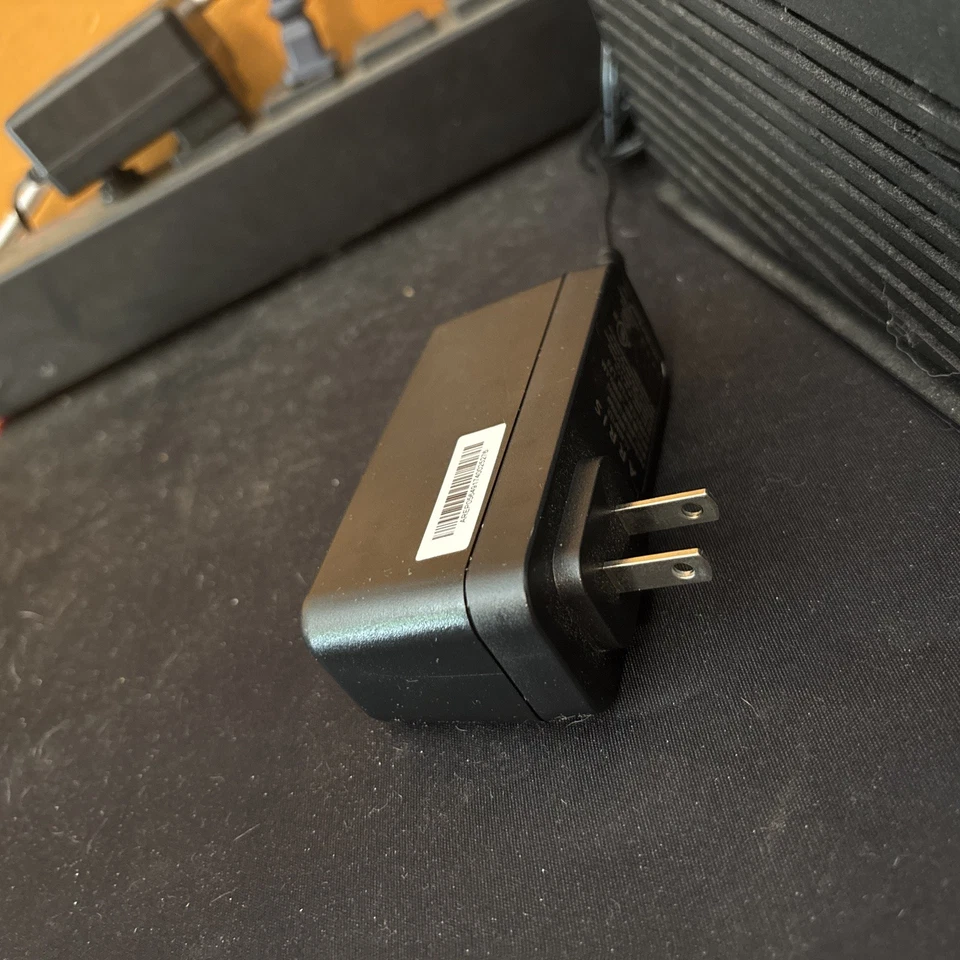 Arris Surfboard Cable Modem SBG6950AC2 - Image 3 of 4