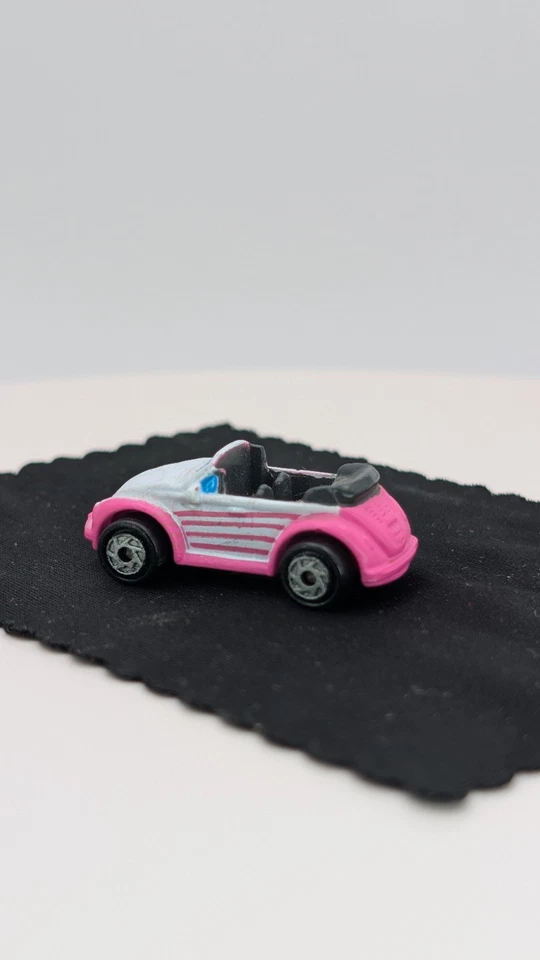 Micro Máquinas Oferta Caliente Rayas Rosas VW Escarabajo Convertible Raro Difícil de Encontrar Foto 2 de 4
