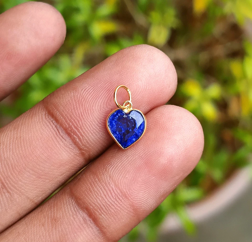 Handmade 18K Solid Gold Sapphire Heart Charm, Heart Gemstone Pendant - Image 2 of 4