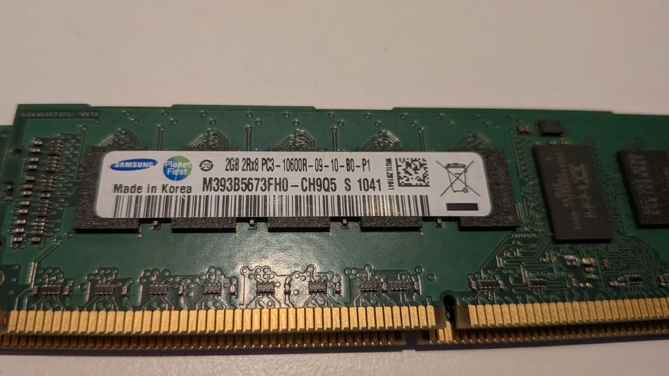 4GB 2X2GB Samsung PC3-10600R 2Rx8 DDR3 ECC Memory Kit - HP 500202-061 - Immagine 2 di 2