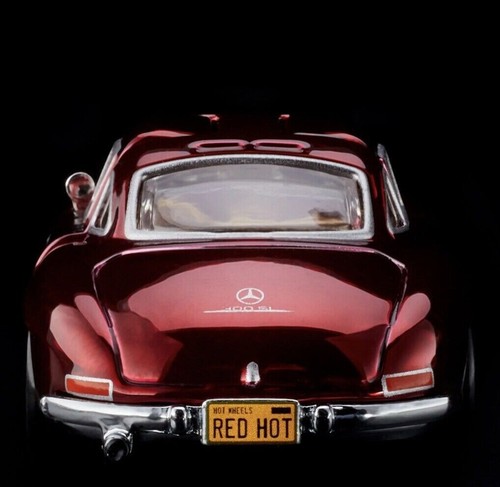 2023 Hot Wheels RLC Mercedes-Benz 300 SL OXBLOOD IN HAND SHIPS IMMEDIATELY! - Picture 4 of 19