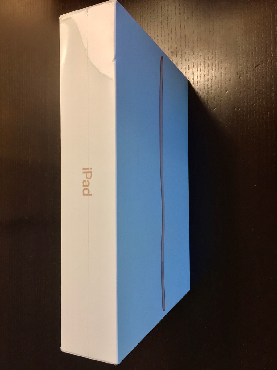 Apple iPad (6th Generation) A1893 32 GB, Wi-Fi, 9.7 in