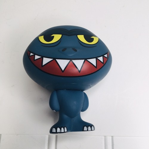 Loot Crate Original Kidrobot Godzilla BHUNNY Vinyl Figure Godzilla 1954 4 Inch - Picture 2 of 5