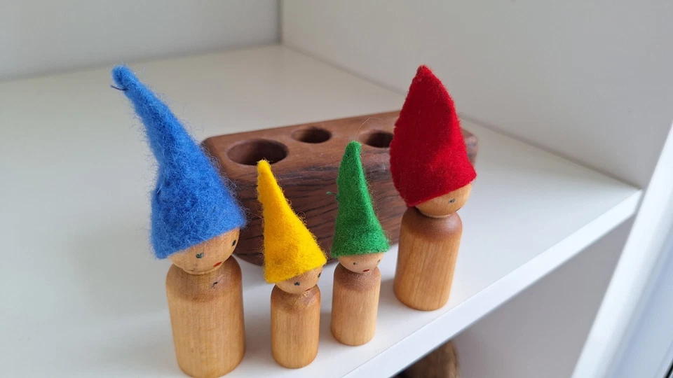 Handmade Wooden Felt Peg People Boat Waldorf Steiner Toy Family  - image 4 of 4