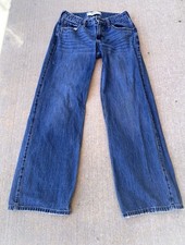 Hollister Women's Low Rise Baggy Distressed Wide Leg Jeans Size 02 R 30  Inseam