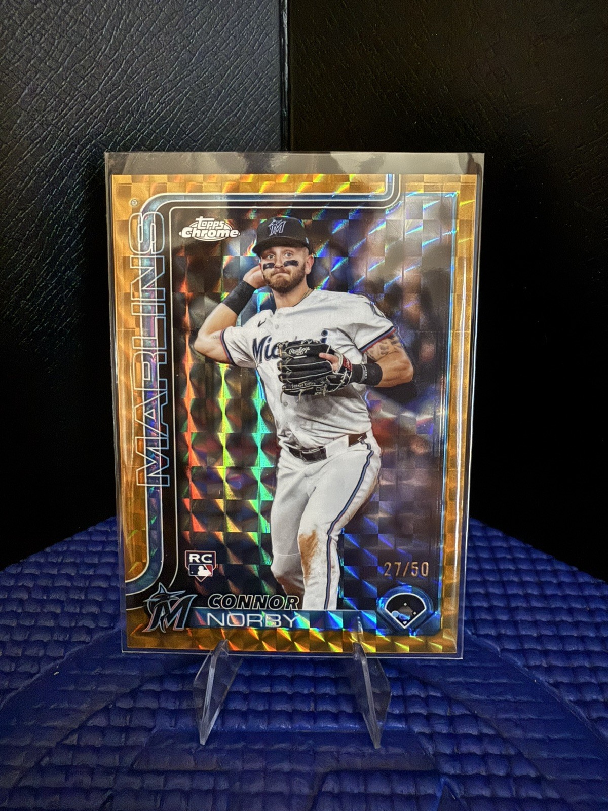 2025 Topps Chrome - Connor Norby #199 Gold Geometric Refractor /50 (RC)