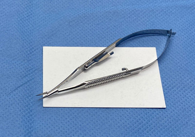 Storz E3861 WHMC Castroviejo Needle Holder, 5.1'', Lock, Germany