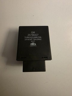 Genuine GM Hazard Warning and Turn Signal Flasher 25746427