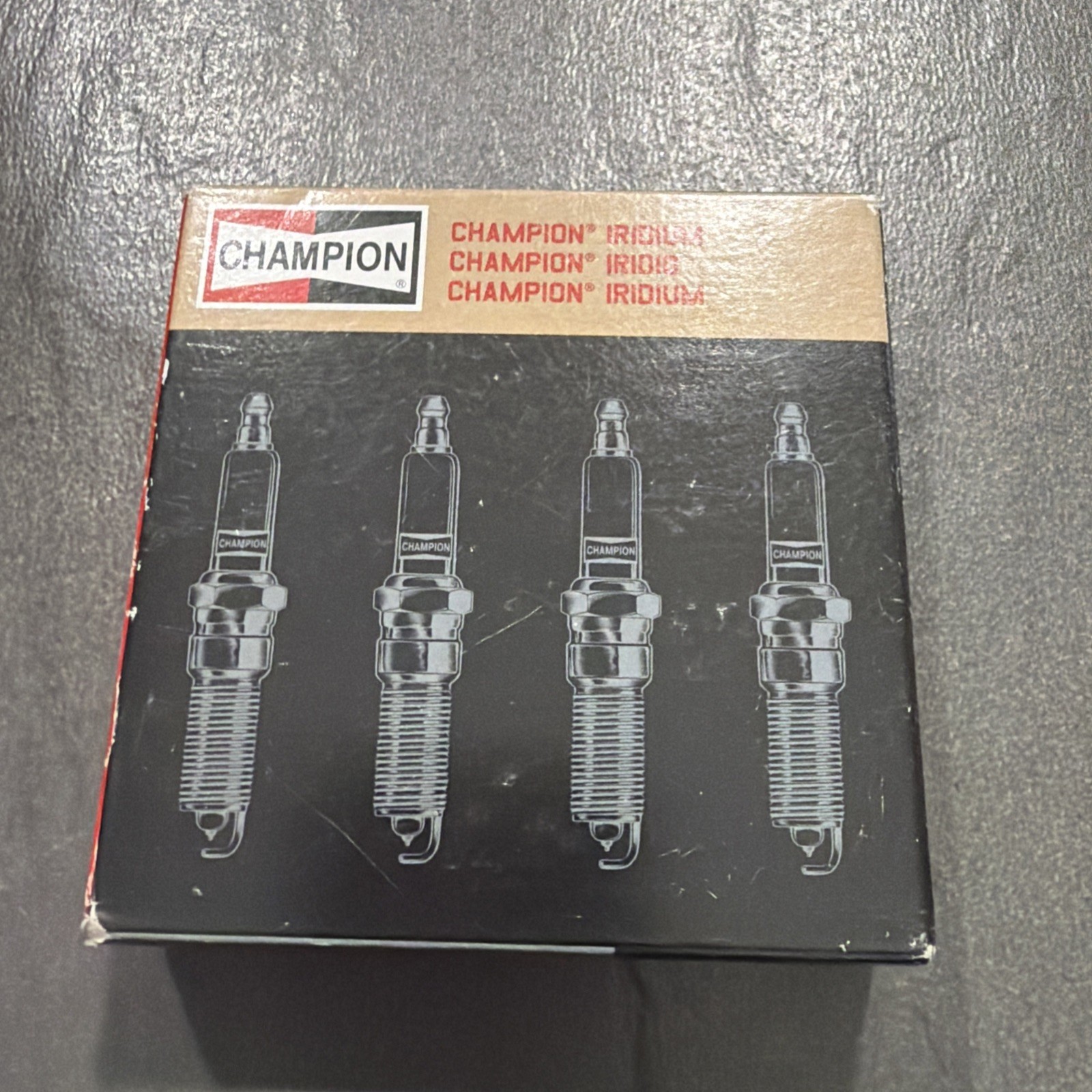 Champion Iridium 9407 Spark Plugs RER8ZWYCB4 For ILZKR7B11 Chrysler Honda 4/Pack