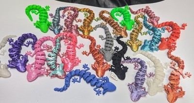 3D Printed Articulated Axolotl (Set of 6) - Random Colors