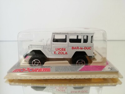 Majorette 4x4 Toyota Jeep Refuge De Cathy in weiß in Box