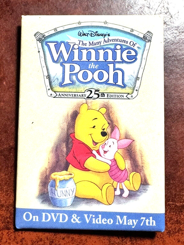 2002 DISNEY WINNIE THE POOH 25TH EDITION Pin Pinback Movie Promotional Button