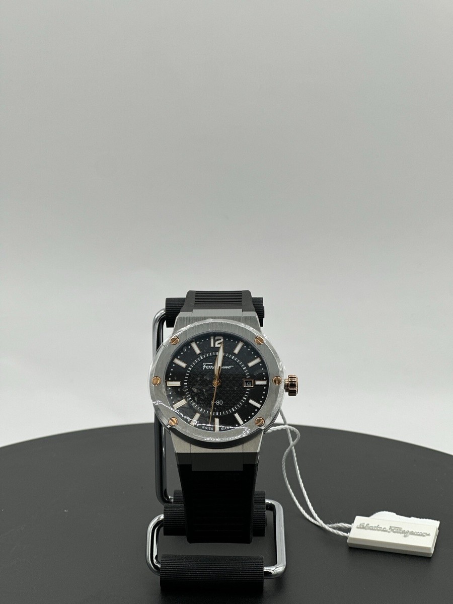 【Salvatore Ferragamo】 アナログ時計 ブラック Amazon.com: Ferragamo Urban Chrono Collection Luxury Mens