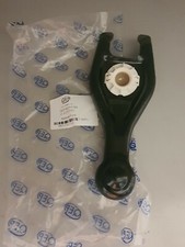 CLUTCH FORK FOR CITROEN BERLINGO C3 C4 C5 C8 XSARA PICASSO DISPATCH XSARA 211766