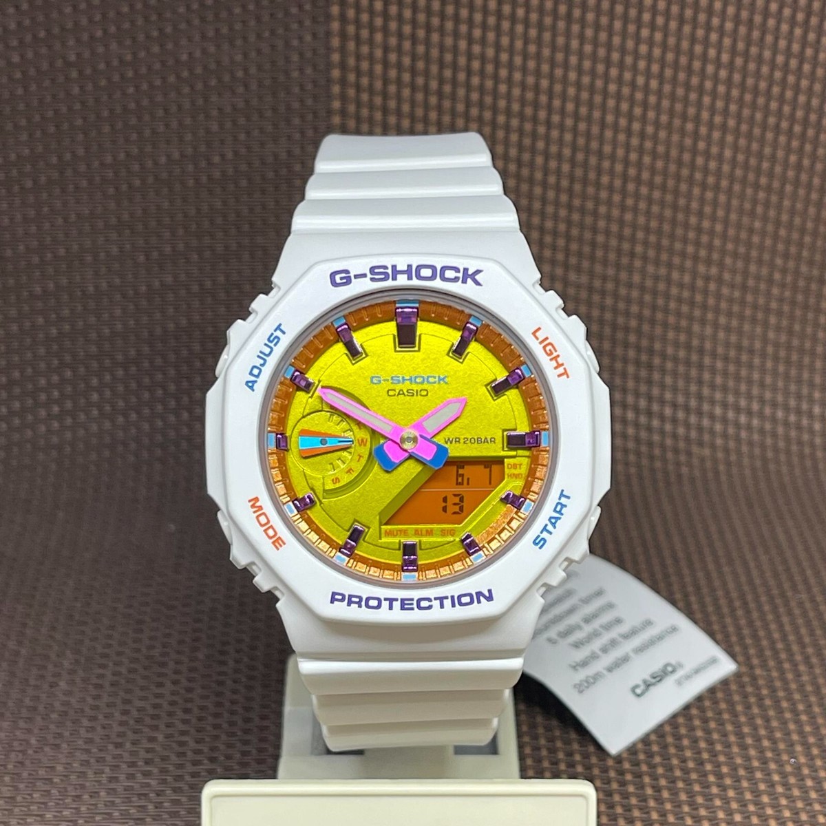Casio G-Shock GMA-S2100BS-7A Vibrant White Color Octagon Casio G-Shock GMA-S2100BS-7A Vibrant White Color Octagon