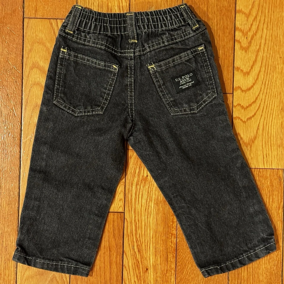 US POLO ASSN. Pantalones de mezclilla negros para niños de 18 meses neutros de género Foto 2 de 4