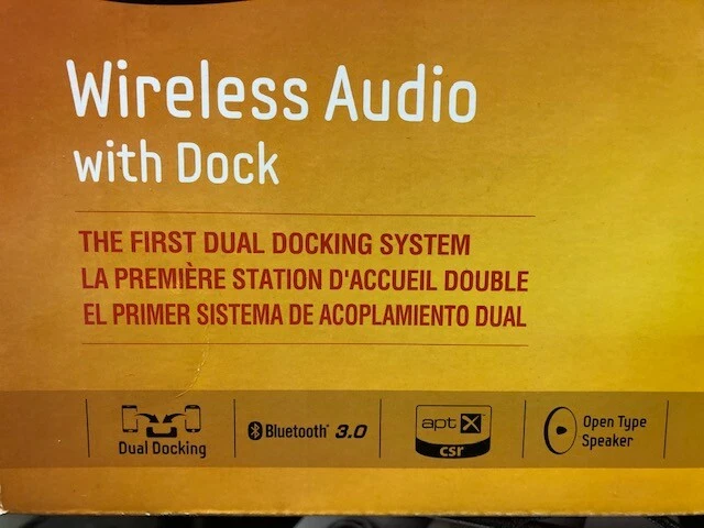 Samsung DA-E550 Doble Base para Apple 30-PIN/Android BT Totalmente Nuevo PARECE RARO GENIAL Foto 4 de 4