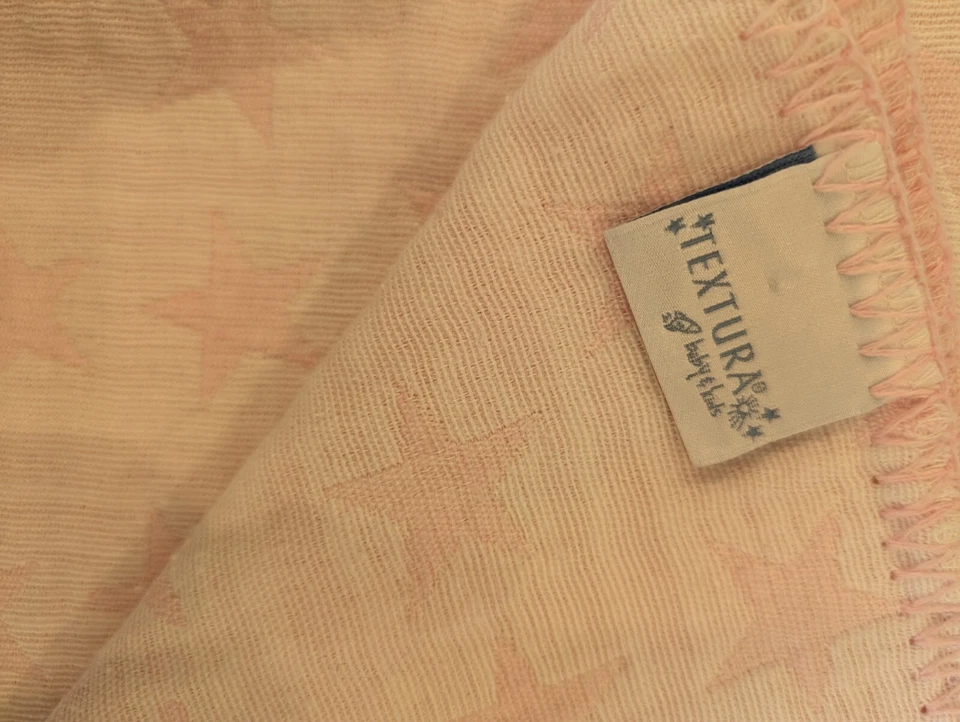 Textura - Grande - Manta bebé niña - Rosa con estrellas Foto 2 de 4