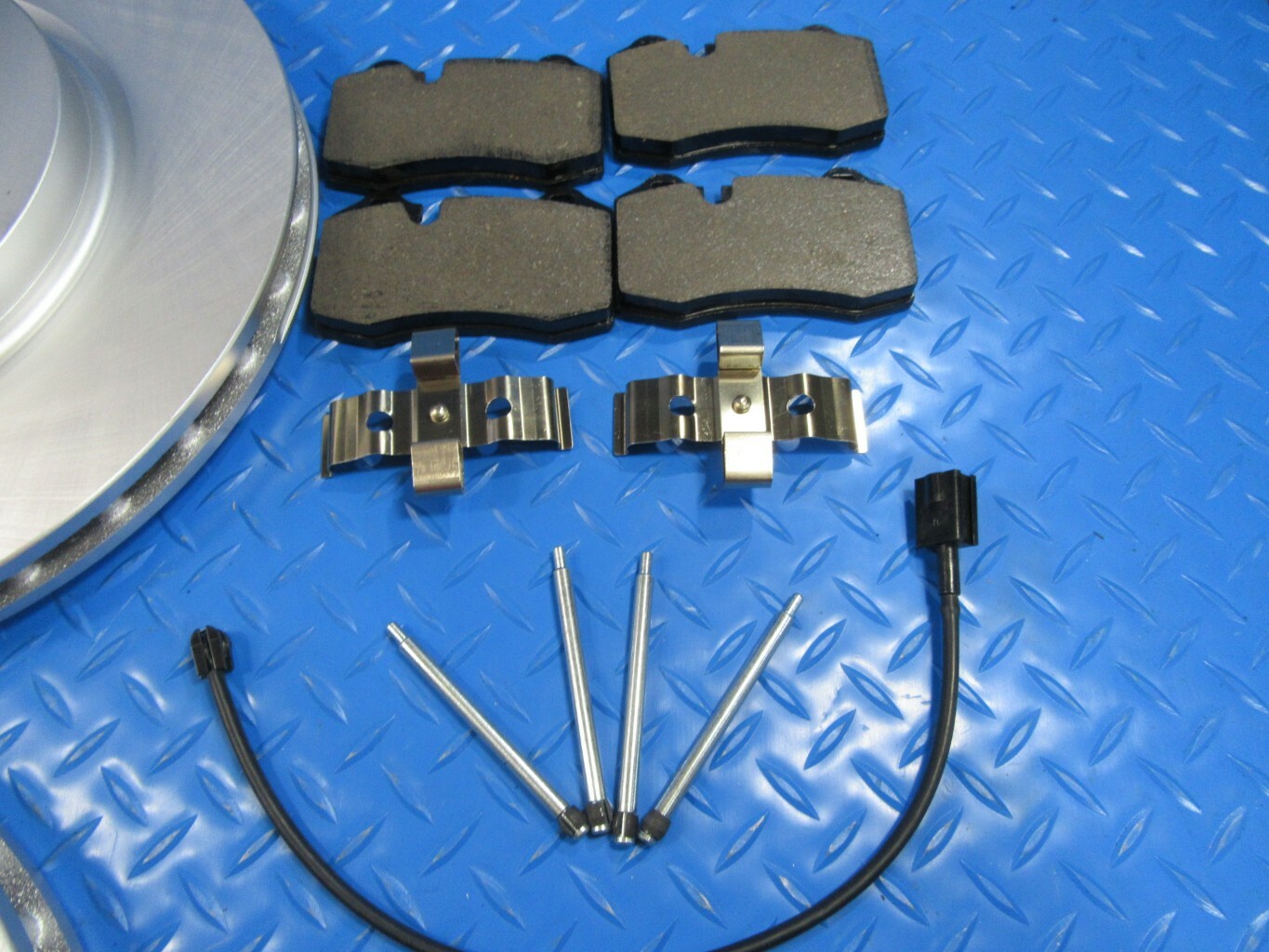 Maserati Quattroporte front rear brake pads & rotors smooth TopEuro #6921