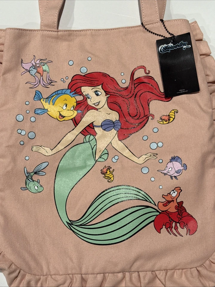 Bolso de mujer Disney Little Mermaid Cakeworthy y billetera Disney Loungefly. Foto 2 de 4
