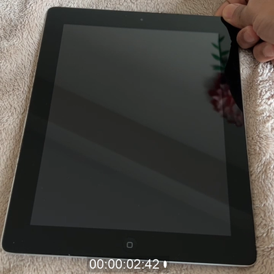 Apple iPad 3rd Gen 32GB iOS 8.4.1 Cydia Veteris 9.7