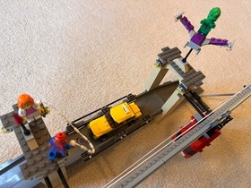 Vintage Lego Spider-Man set 4852 - The Final Showdown; complete w box/manual