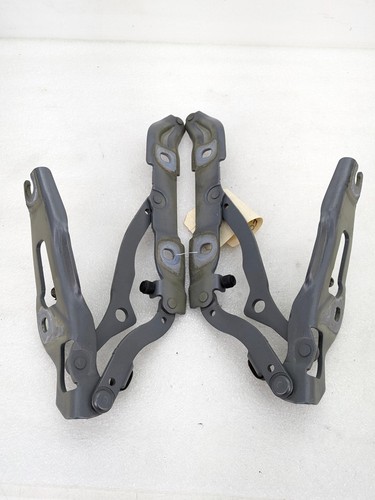 BMW E90 E92 335xi 328xi Trunk Lid Support Bracket Hinges Set Space Gray 7060627/ - Picture 2 of 4