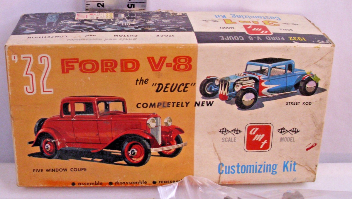 AMT 1932 FORD V8 3 IN 1 THE DEUCE CAR MODEL KIT BOXED 1:25 232 | eBay