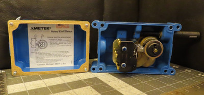 AMETEK 2000-1139B Rotary Limit Switch Nema 1   2 Circuit 2000:1 D.P.D.T.